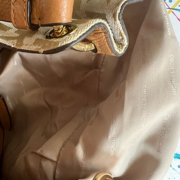 Michael Kors Logo Hobo Tote Shoulder Bag –Braided Grommet Handle Beige Canvas - Picture 11 of 13